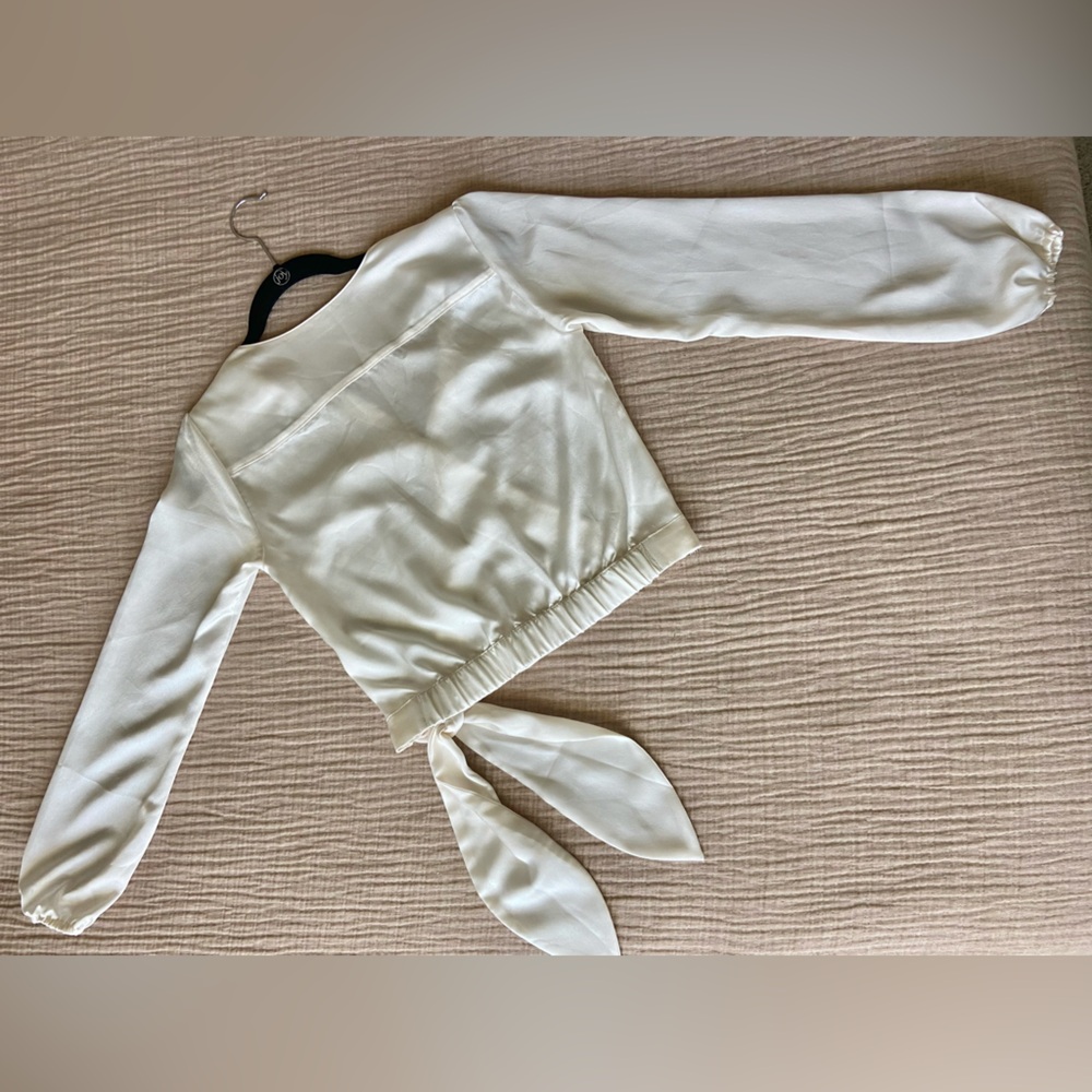 Abercrombie & Fitch Cream Satin Blouse - Picture 9 of 9